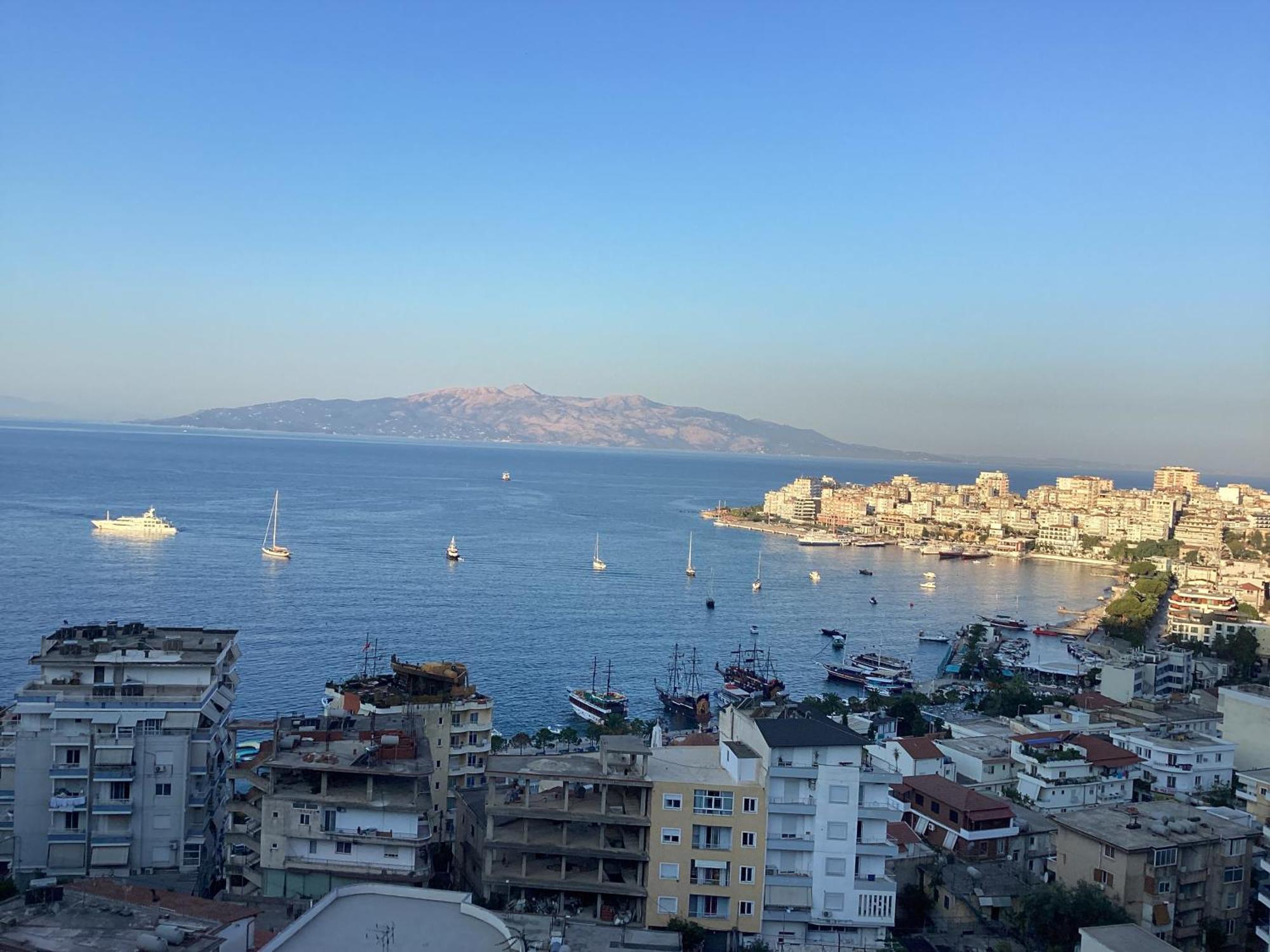 Luxury Apartment Krisi Sarandë Esterno foto