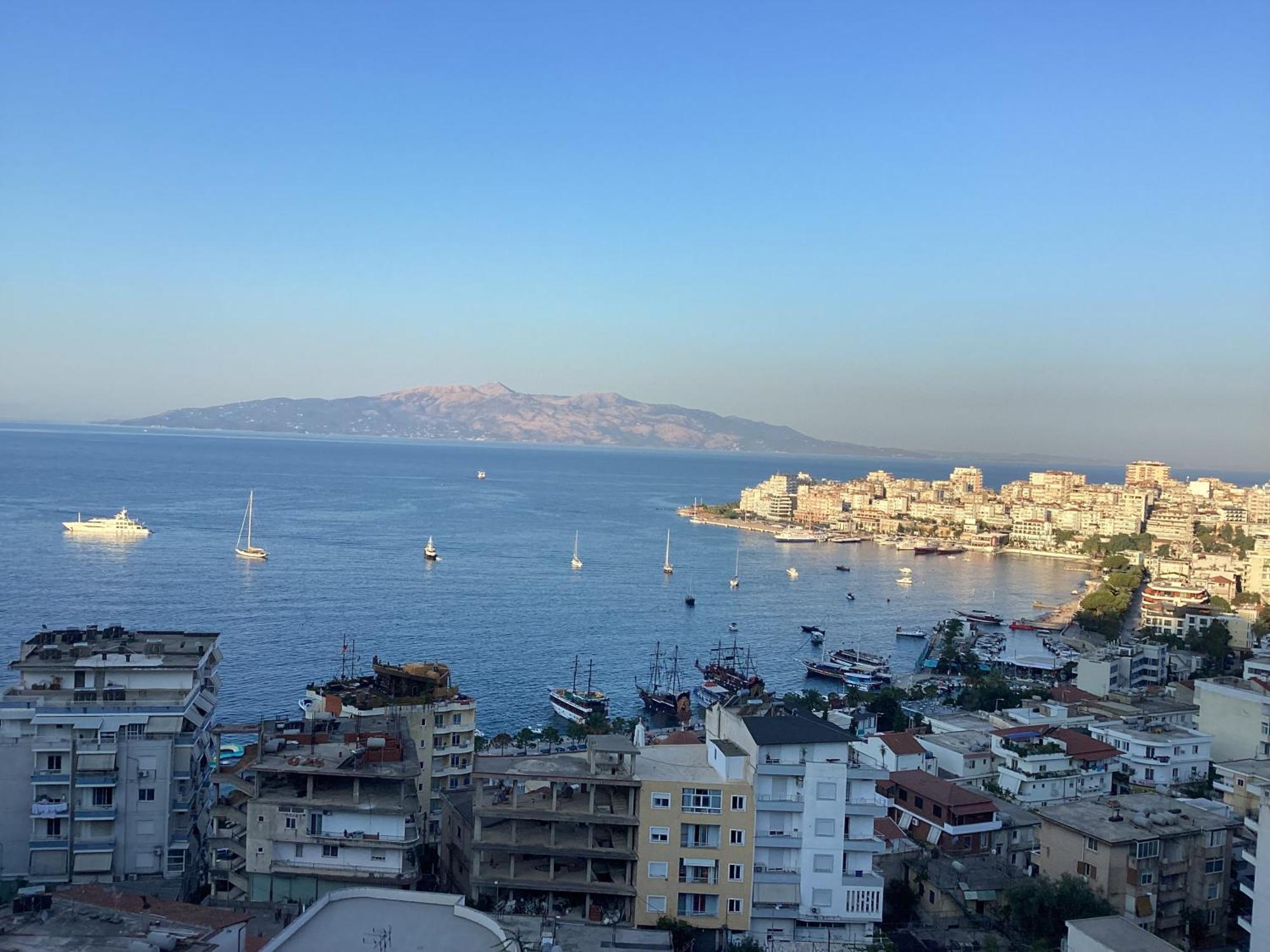 Luxury Apartment Krisi Sarandë Esterno foto
